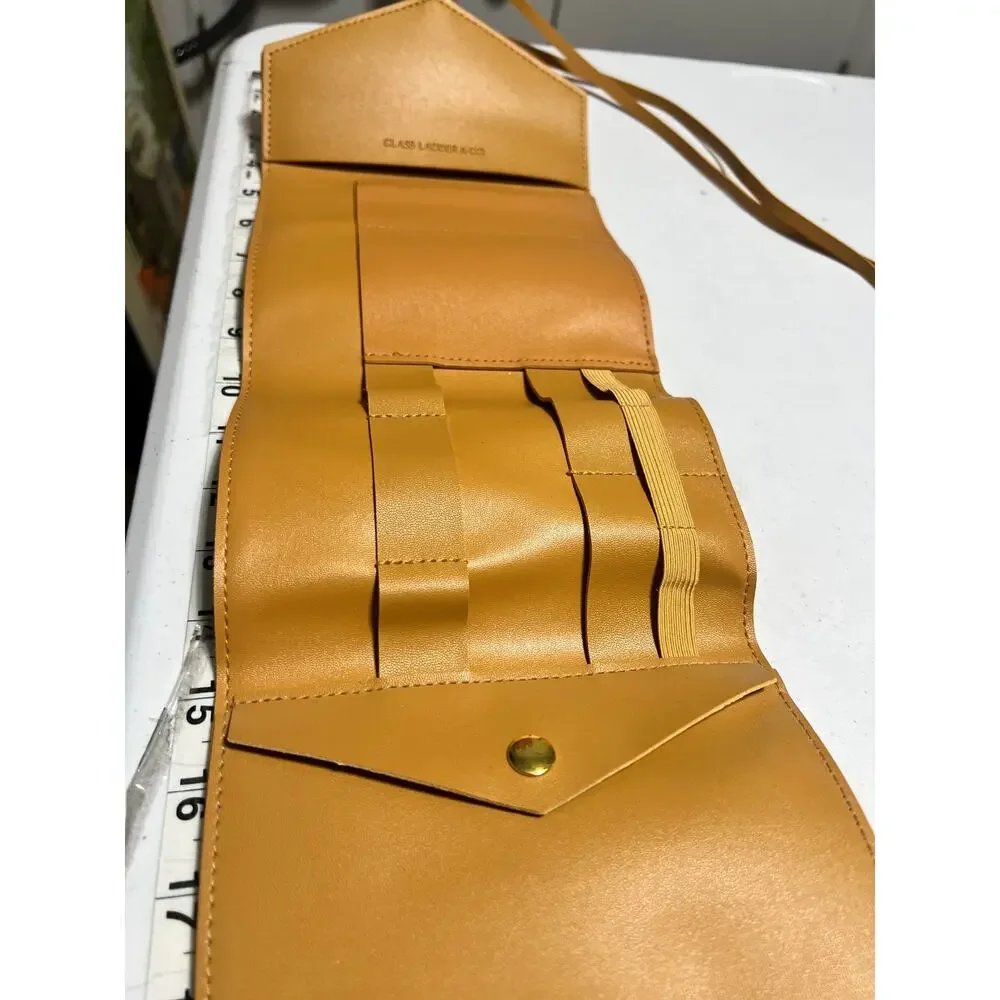 Glass Ladder and Co. Katherine Travel Tech Case Vegan